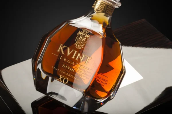 Brandy Kvint Legacy XO 60 Anos 700mL - Imagem 7